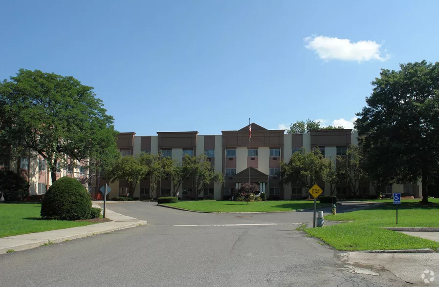 Greene Meadows Nursing And Rehabilitation Center