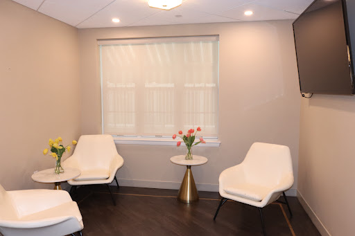Royal Health Gate Nursing Rehab