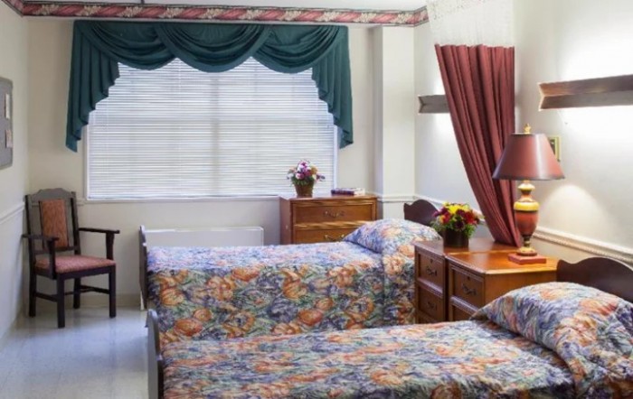 Complete Care At Green Knoll