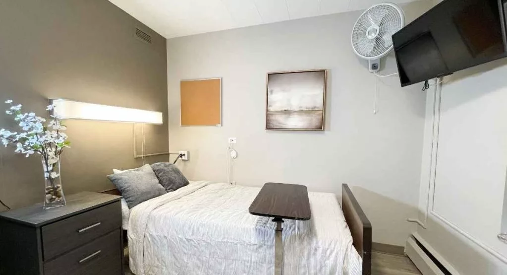 The Villa At Great Lakes Crossing