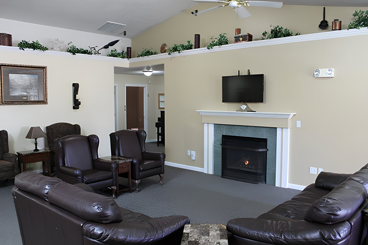Ashley Manor Conners