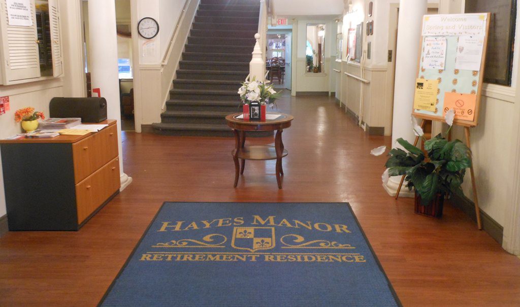 Hayes Manor