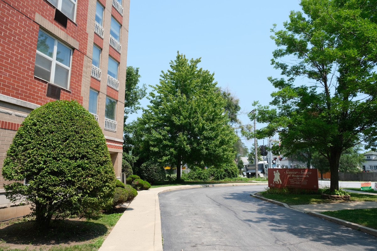 Senior Suites Hegewisch