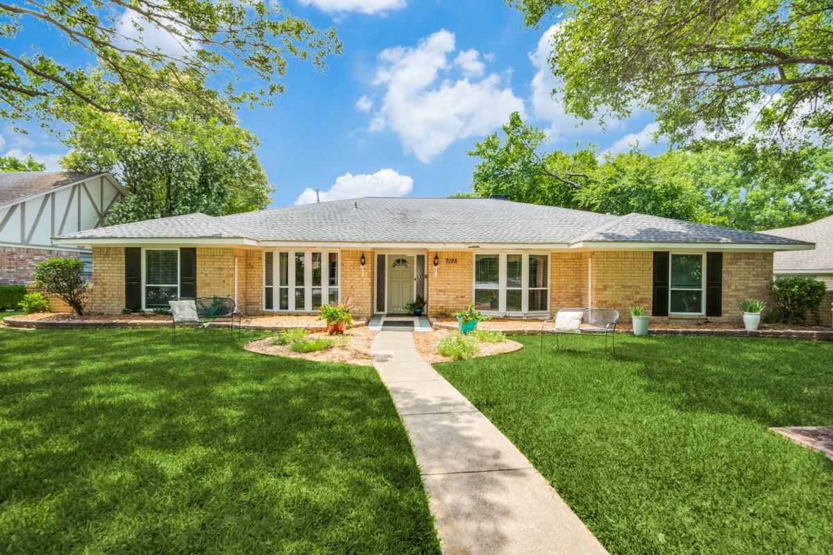 Silver Leaf Assisted Living at Merriman