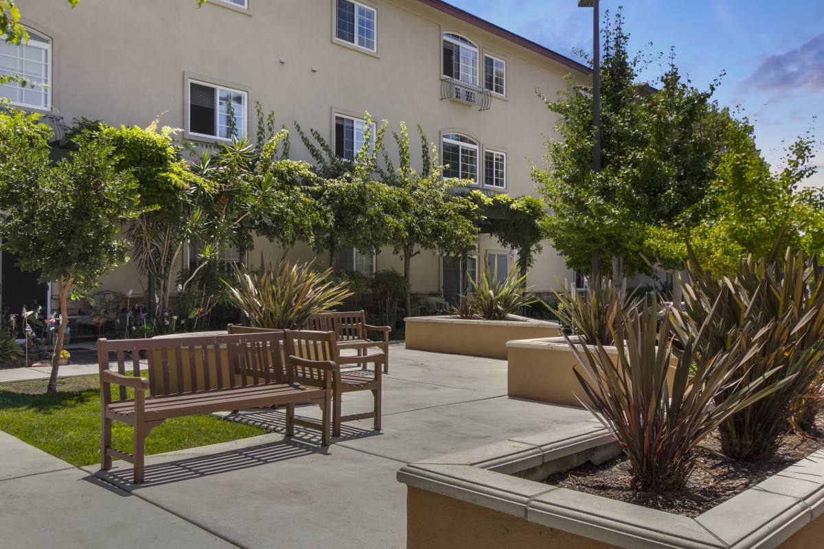 Truewood By Merrill, Oceanside