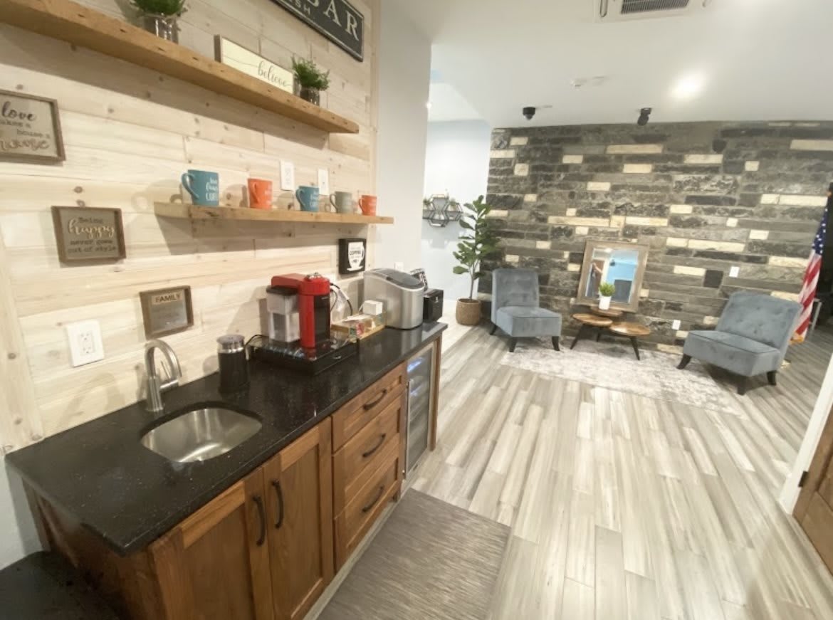 Aging Gracefully Assisted Living