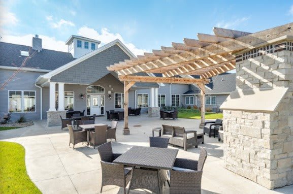 Villas of Holly Brook & Reflections - Bellevue