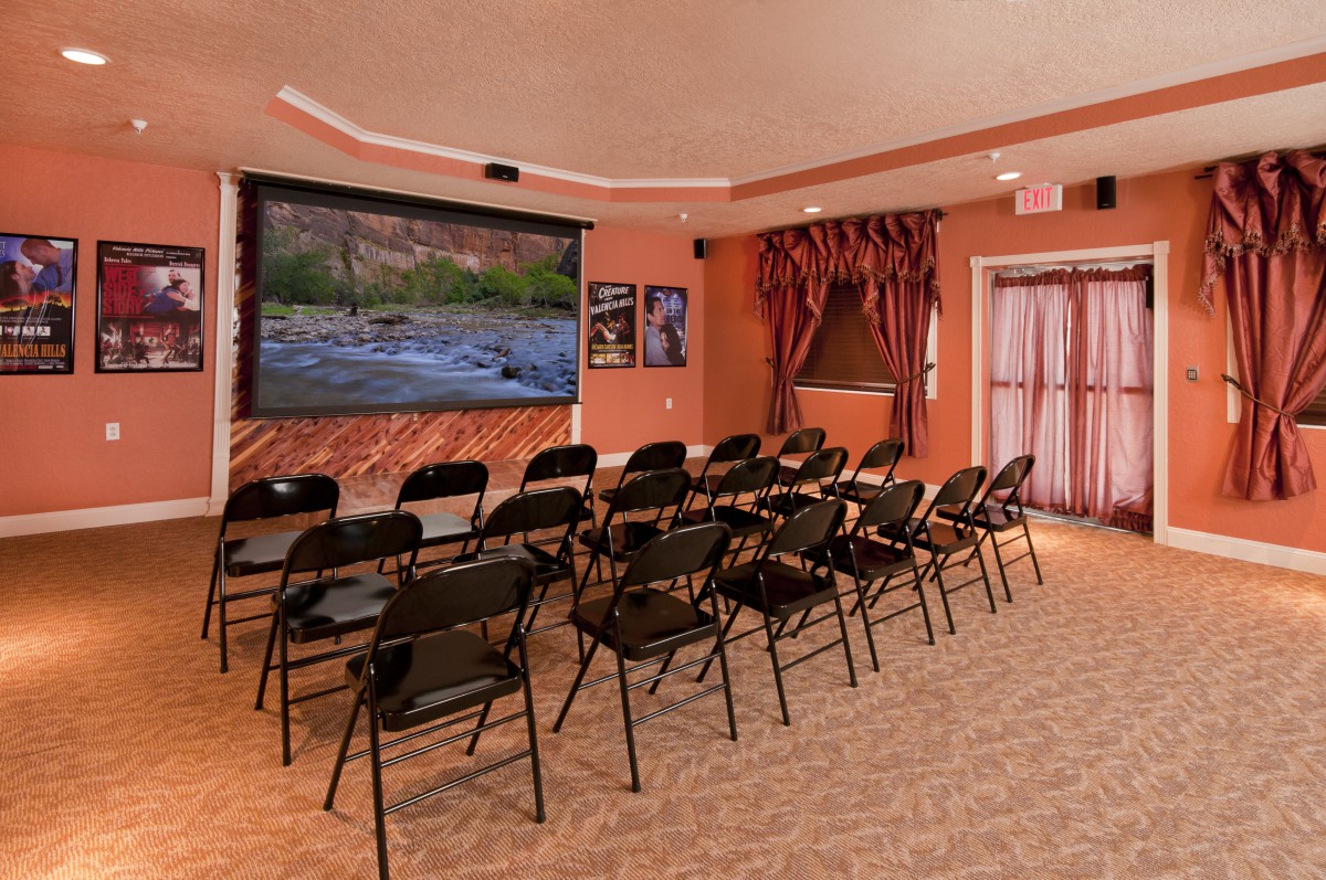 Valencia Hills Health and Rehabilitation