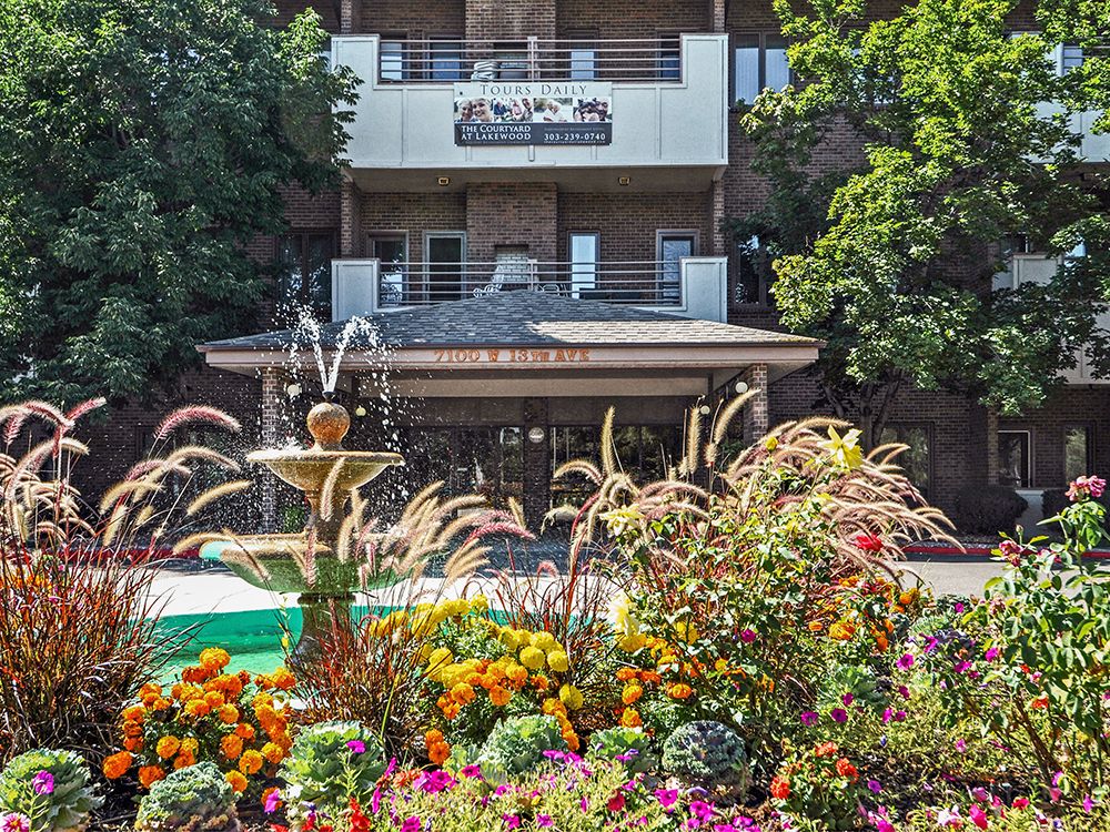 Courtyard At Lakewood