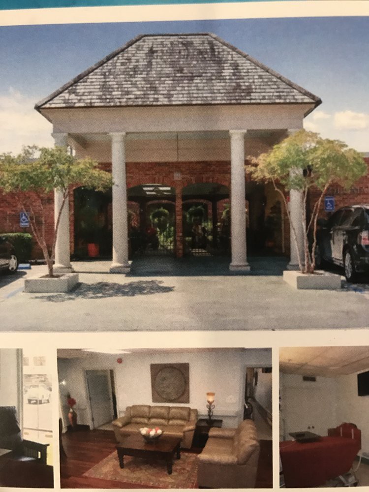 Colonial Oaks Living Center