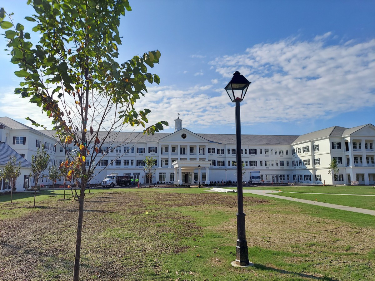 Ashton Commons