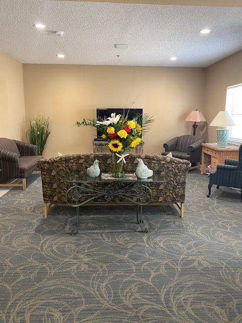 Gulf Pointe Village Retirement