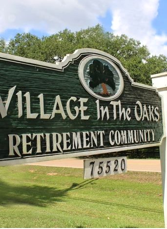 Village in the Oaks Apartment
