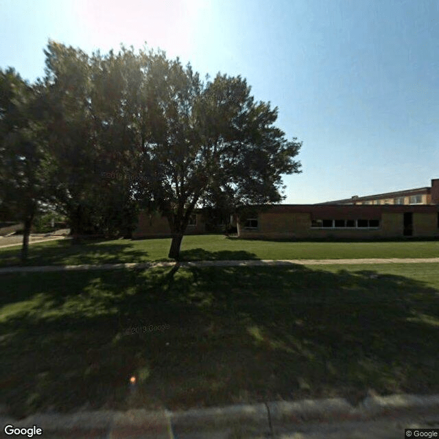 Oahe Manor