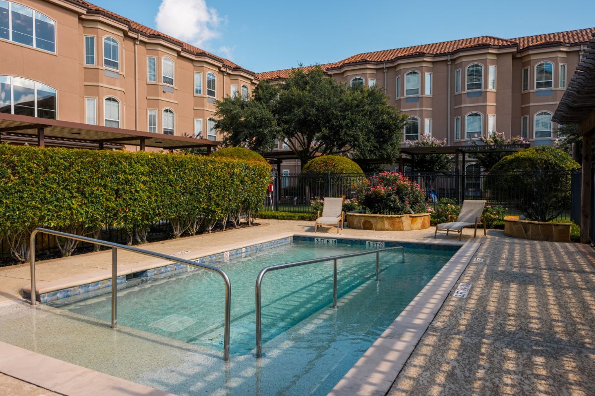 The Hampton at Meadows Place