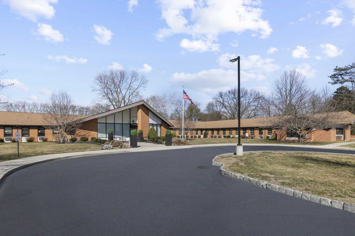 Rosewood Gardens Rehabilitation And Nursing Center
