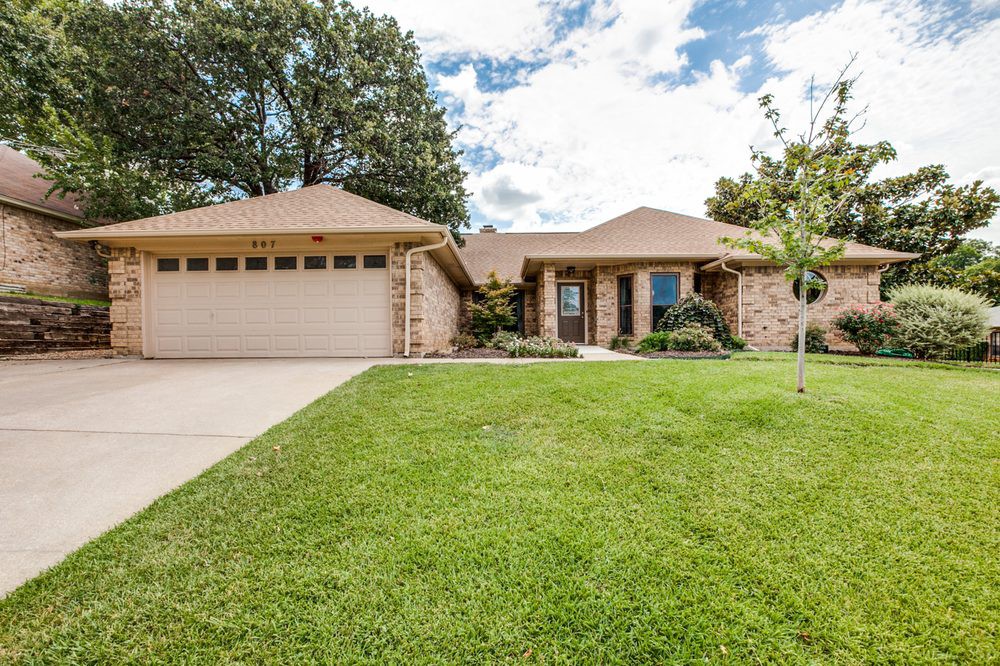 Avendelle Assisted Living Of Euless