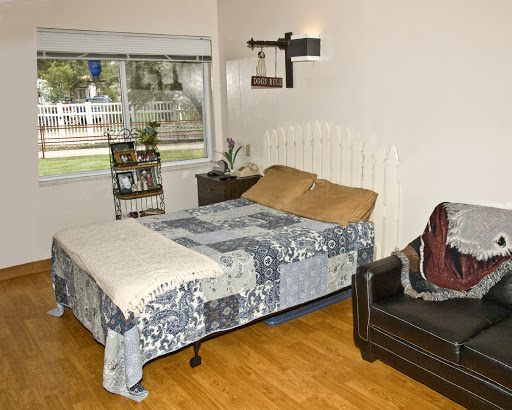 Holly Nursing Care Center