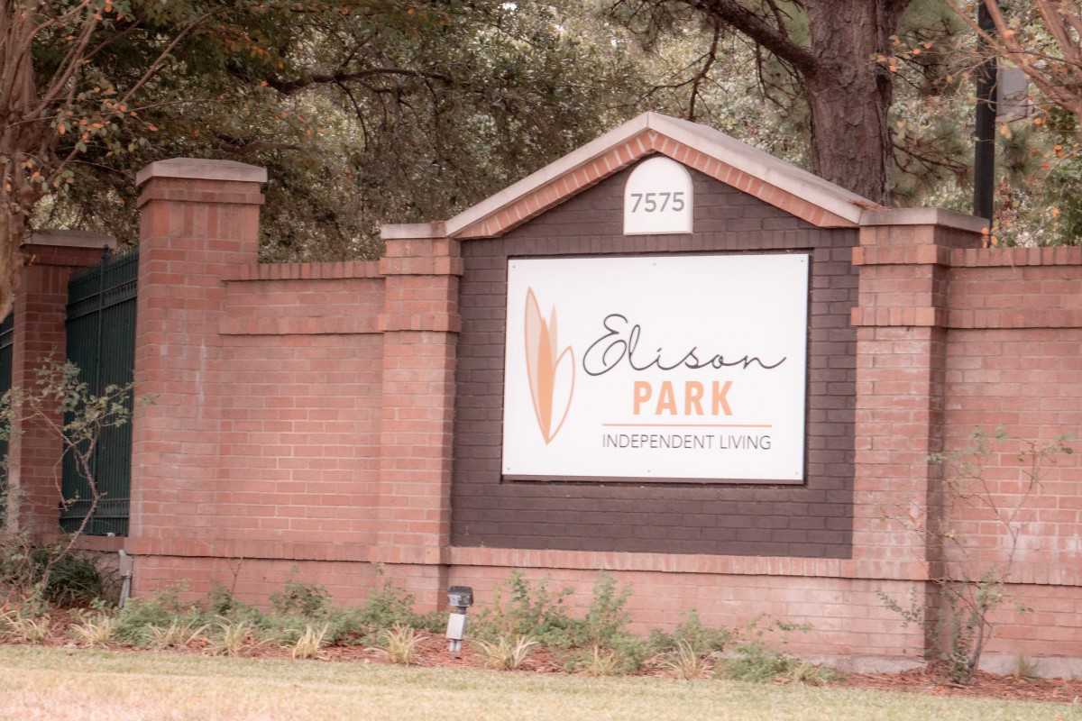 Elison Independent Living at Willowbrook