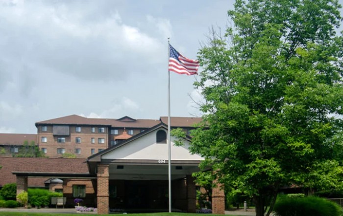 Lincoln Park Manor