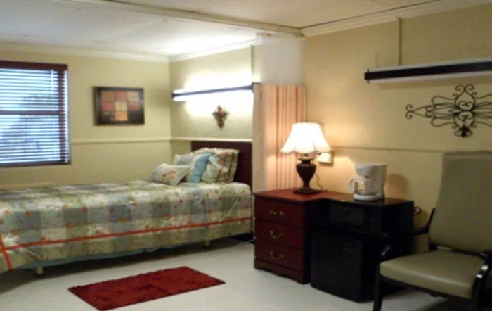 Lady of the Oaks Nursing Home