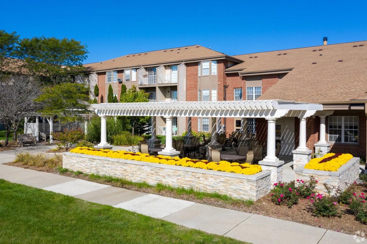 Brookhaven Manor