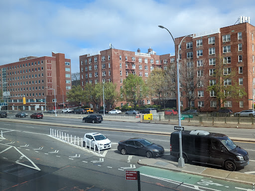 Queens Boulevard Extended Care Facility