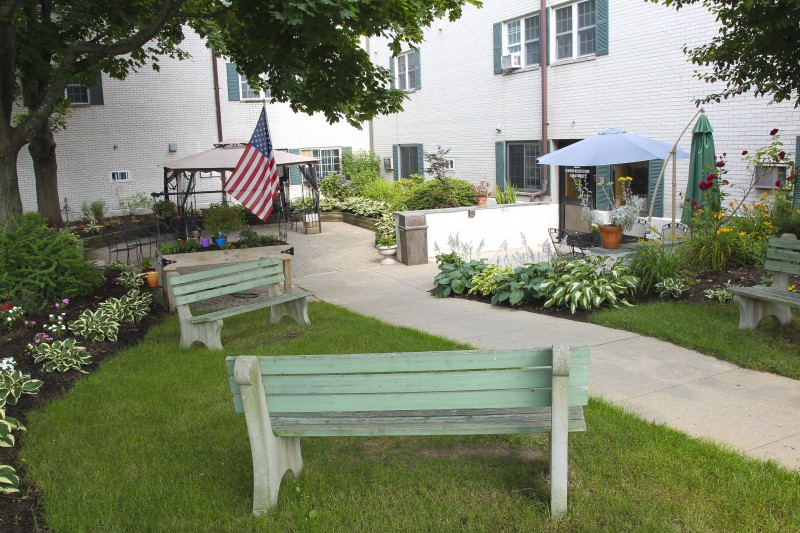 Elmwood Nursing And Rehabilitation Center
