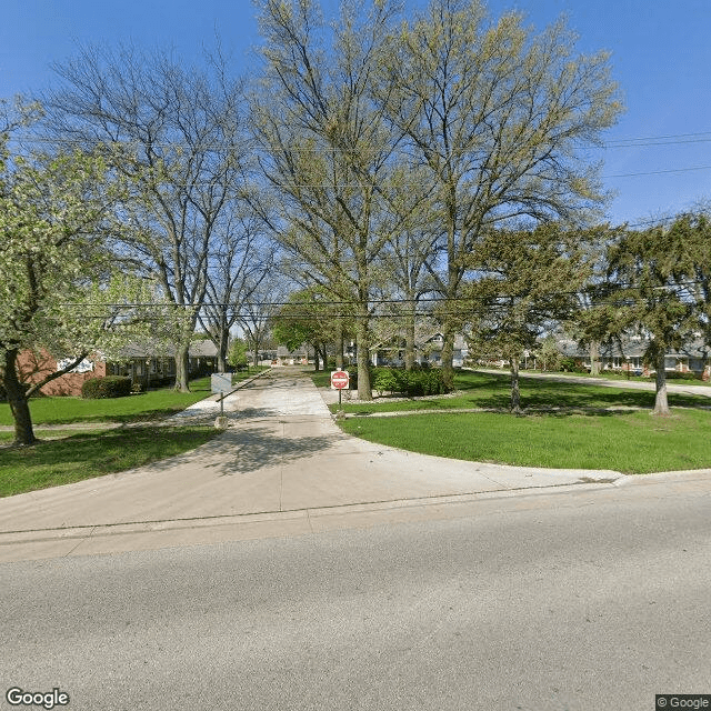 Colonial Gardens Apartments