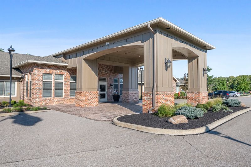 Cardinal Court Memory Care & Transitional Assisted Living