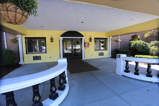 Heritage Hills Nursing & Rehabilitation Center