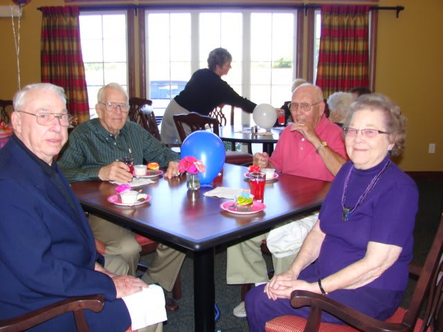 Hawthorne Inn of Rochelle