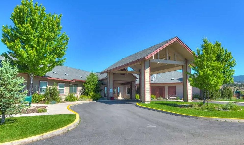 Eagle Lake Village