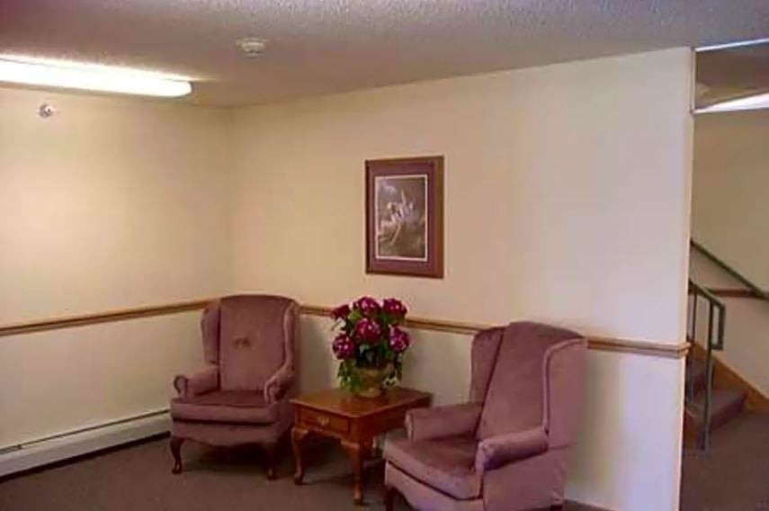 Whispering Heights Guest Home