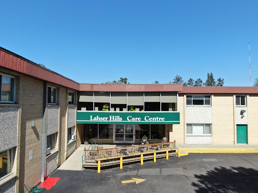 Lake Hills Care Center entrance view.