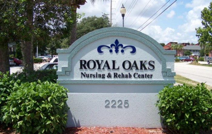 Royal Oaks Nursing And Rehab Center