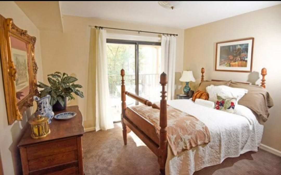Twinbrook Hotel Apartments