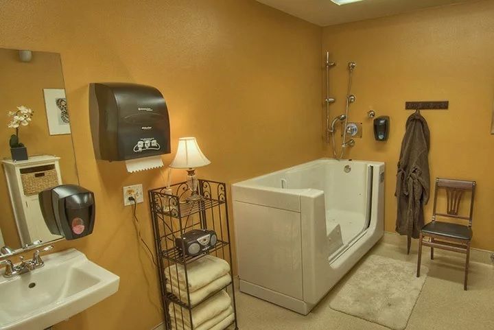 Chateau At Valley Center Retirement Community