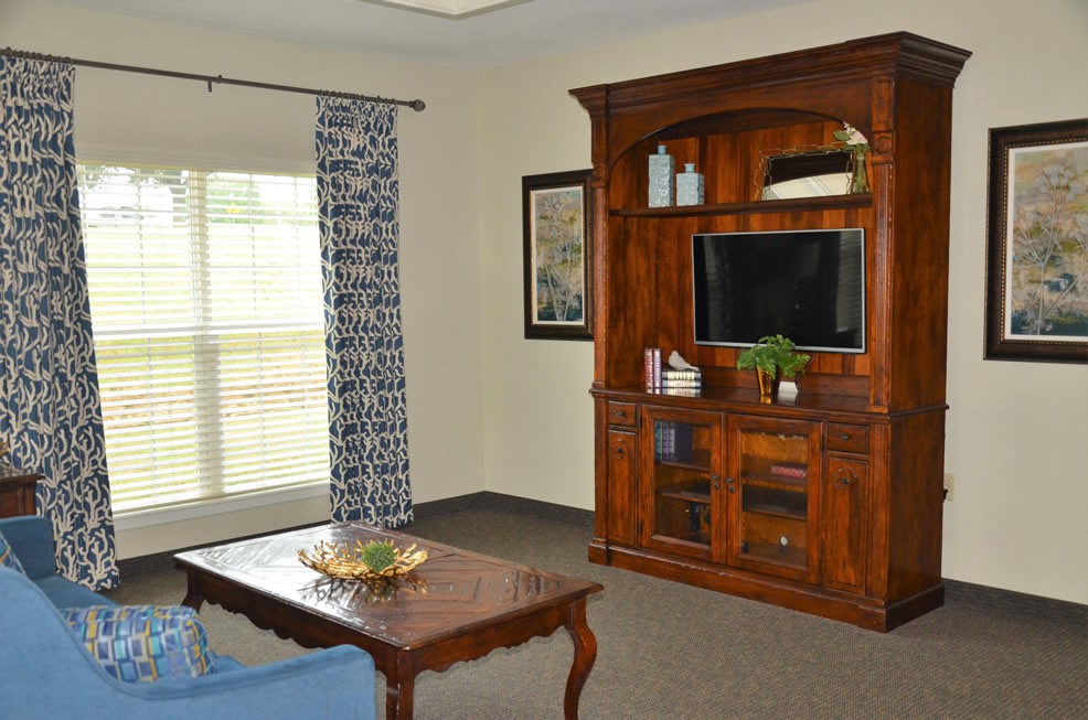 Reunion Plaza Senior Care And Rehabilitation Cente