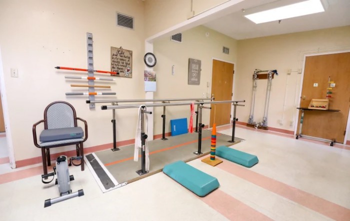 Oak Manor Nursing Center