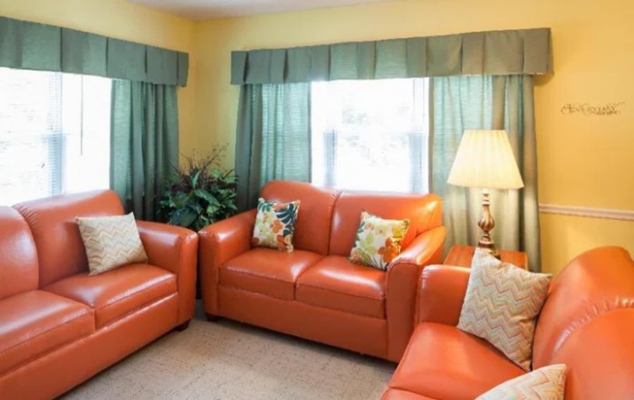 Twin Oaks Rehab And Nursing