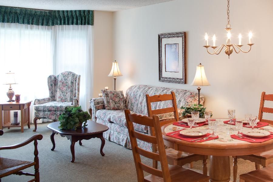 Glen Crest - An Independent Living Community