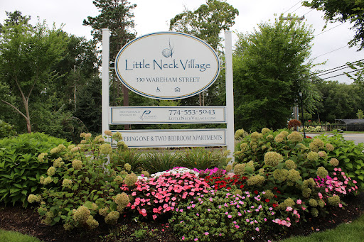 Little Neck Village