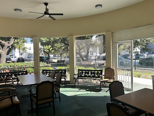 Riverside Care Center