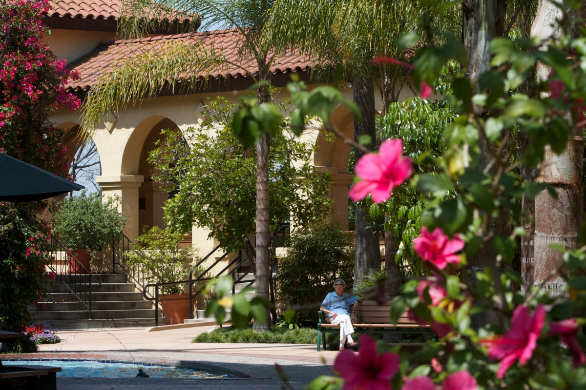 Hollenbeck Palms,  a CCRC
