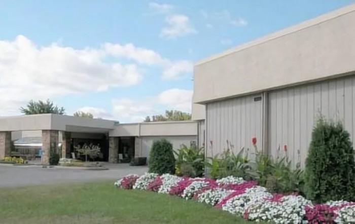 Miller's Senior Living Community - Wakarusa