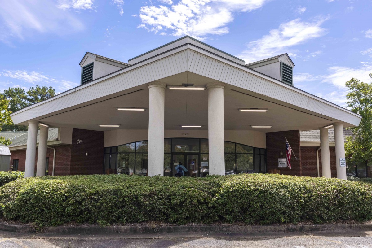 Magnolia Manor Of Columbus Nursing Center - East