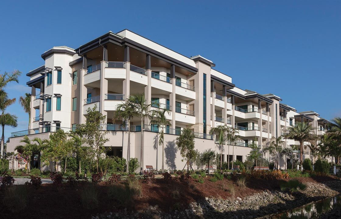 Chateau At Moorings Park