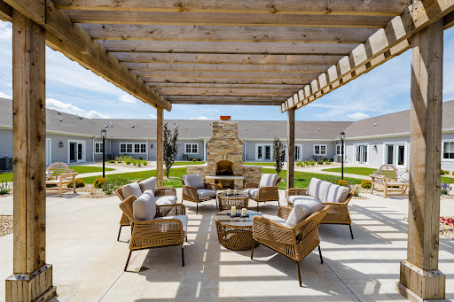 Cedarhurst Of Woodstock