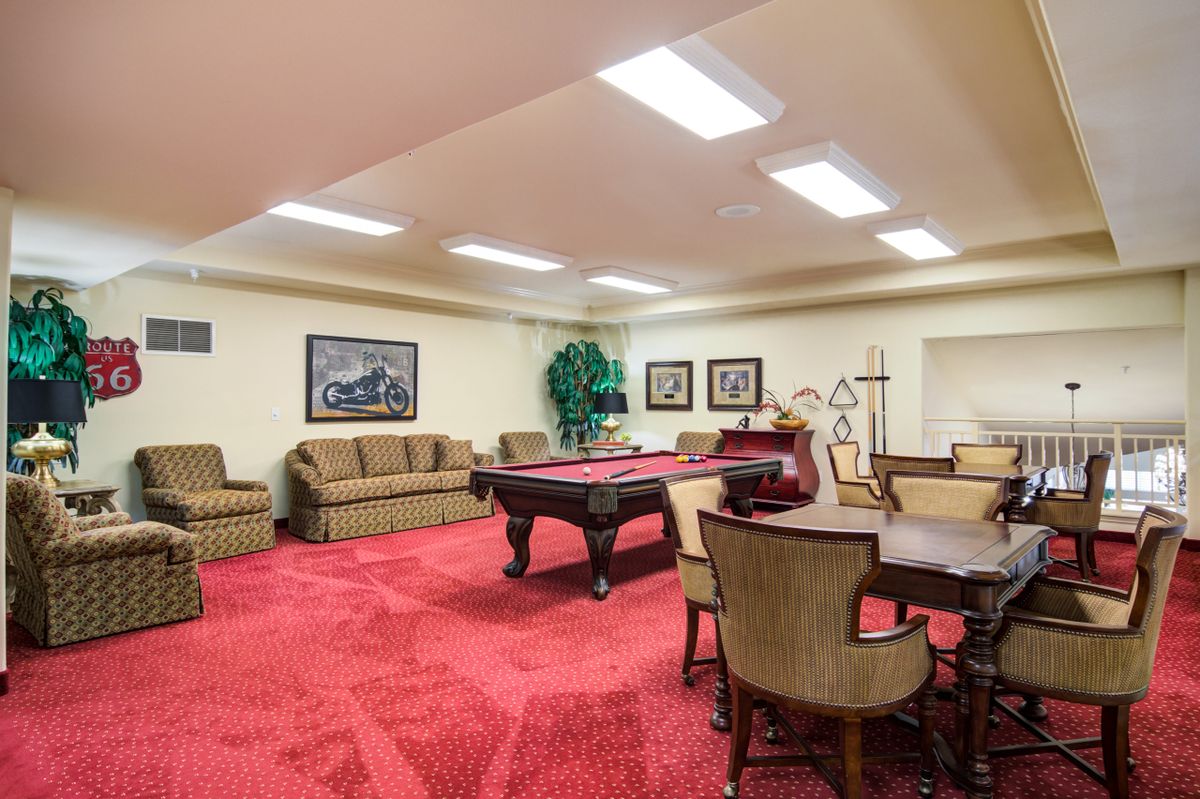 Sanford Estates Gracious Retirement Living